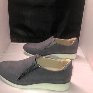 Women’s Naturalizer Loafers